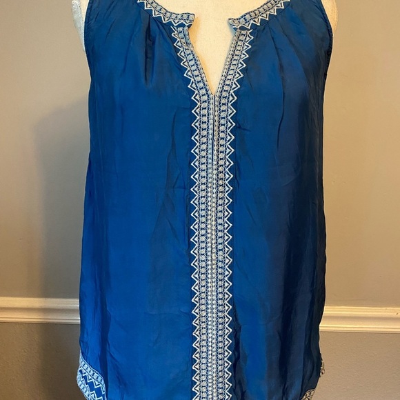 Beautiful Tangerine Embroidered Top - Picture 8 of 13